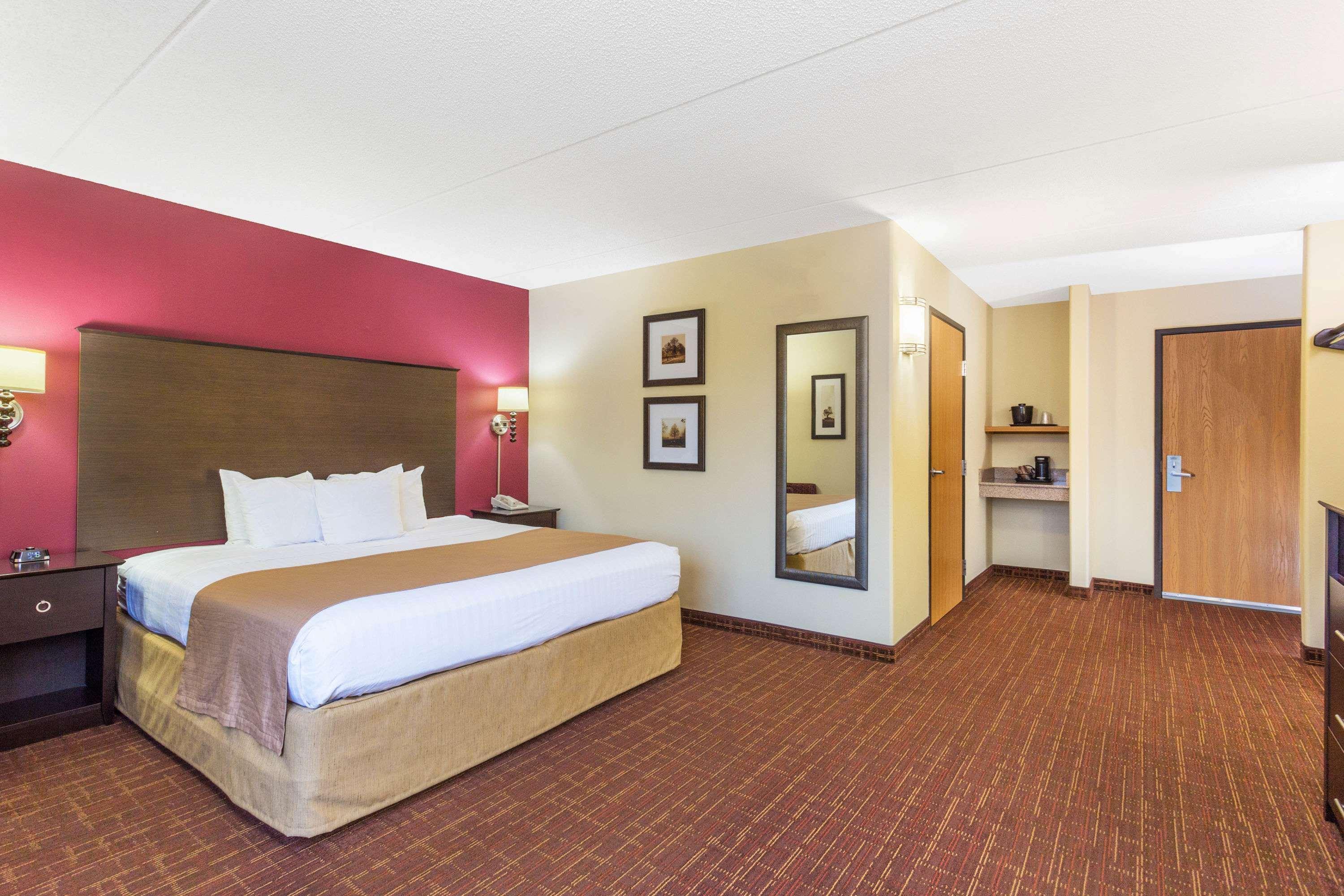 Americinn By Wyndham Madison South Dış mekan fotoğraf